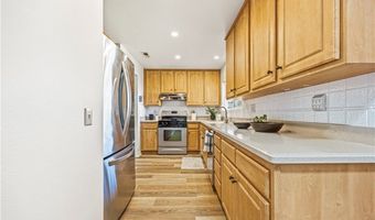 1404 Peacock Blvd, Oceanside, CA 92056
