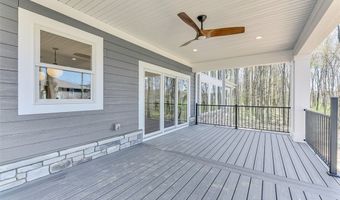 805 Club Dr W, Aurora, OH 44202