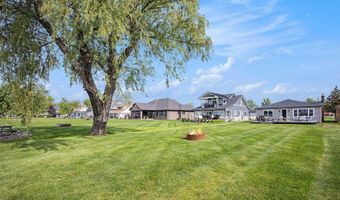 5227 Pointe Tremble, Algonac, MI 48001