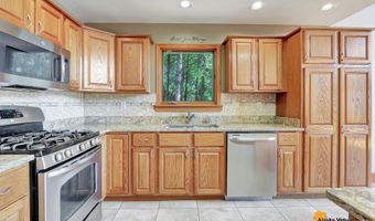 3621 Dora Ave, Anchorage, AK 99516