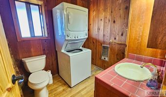 53 Runnin Bear Rd, Carmen, ID 83462