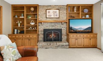 13445 Georgia Cir, Apple Valley, MN 55124