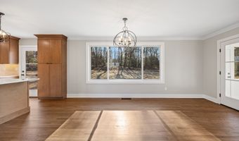 27 Tuttle Ct, Bethany, CT 06524