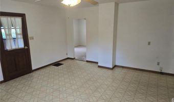 18916 166th St, Basehor, KS 66007