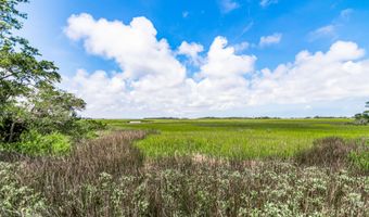 123 N Bald Head Wynd #9, Bald Head Island, NC 28461