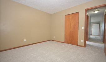 625 Hillman Rd, Akron, OH 44312