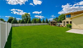 13491 Fairlawn Ct, Apple Valley, MN 55124