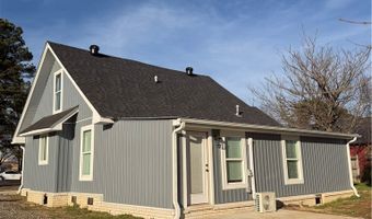 703 NW 1st St, Atkins, AR 72823