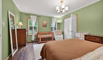 167 Forrest Creek Dr, Austinville, VA 24312