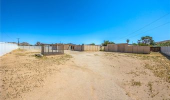 16048 Wintun Rd, Apple Valley, CA 92307