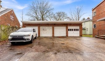 2490 Noble Rd 1, Cleveland Heights, OH 44121