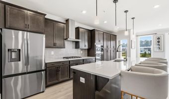 16007 HYDE PARK Pl, Bowie, MD 20716