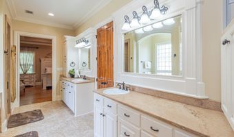 103 Bella Vista Dr, Brandon, MS 39042
