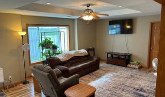2200 Eunice Dr, Albert Lea, MN 56007