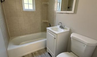 193 Virginia Ave A, Bridgeport, CT 06610