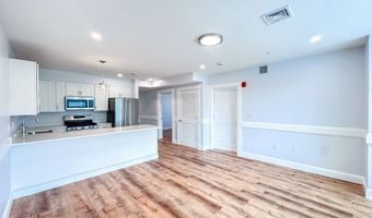734 Dudley St 401, Boston, MA 02125