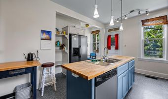 2607 GOODWOOD Rd, Baltimore, MD 21214