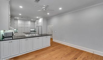 121 Poplar Ridge Dr, Brandon, MS 39047
