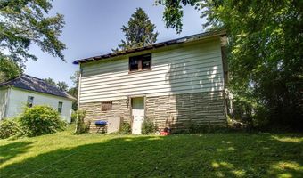 2623 Powhattan St, Alton, IL 62002