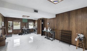 8418 STONE GATE Dr, Annandale, VA 22003
