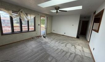 47 Birch Blvd, Babbitt, MN 55706