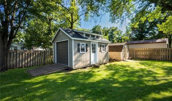 1214 S Darling Dr NW, Alexandria, MN 56308