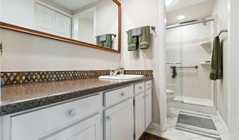 731 Creekside Dr 38, Aurora, OH 44202