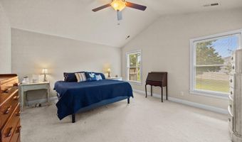 100 Whispering Pines Ct, Aydlett, NC 27916