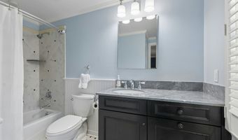 39 Leeuwarden Rd, Darien, CT 06820