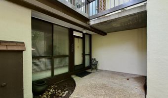 2222 S QUINCY St 1, Arlington, VA 22204