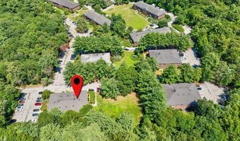 35 Swanson Ct 32D, Boxborough, MA 01719