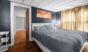 35 E Chestnut St, Augusta, ME 04330