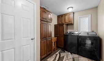 3401 N 154th St, Basehor, KS 66007