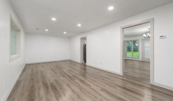 218 Aaron Dr, Andover, KS 67002
