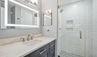 7852 NEWPORT GLEN PASS, Annandale, VA 22003