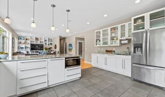 1346 Diamond Dr, Arcata, CA 95521