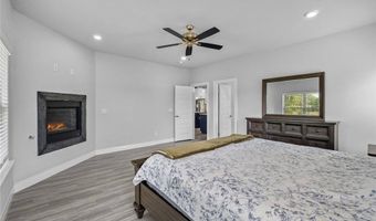 1010 Huntleigh Dr, Bentonville, AR 72713