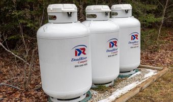 183 Skyline Rd, Bangor, ME 04401