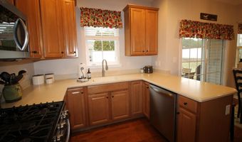 68 Delray Ln, Absecon, NJ 08201