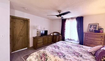 111 W Lee St, Aurora, MO 65605