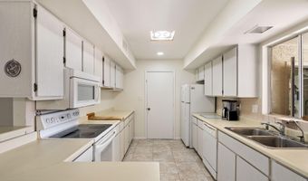 26402 S LAKEMONT Dr, Sun Lakes, AZ 85248