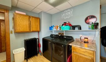 802 7th St, Britton, SD 57430