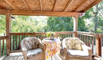 105 Dodge Ave, Akron, OH 44302