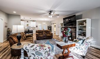 1361 Walkers Chapel Rd, Adolphus, KY 42120