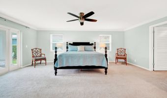 341 Glenbrook Dr, Atlantis, FL 33462