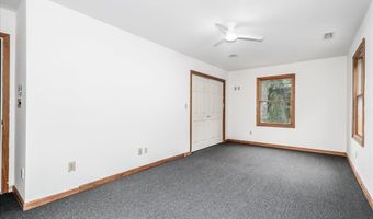 6 Caye Rd, Danbury, CT 06811