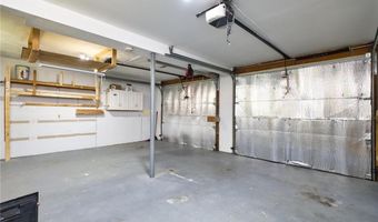 23 Fesser Ave, Bristol, RI 02809