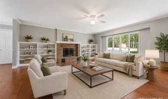 20 Munster Dr, Bella Vista, AR 72715