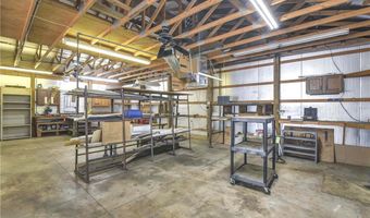 301 Crosse Rd, Amherst, OH 44001