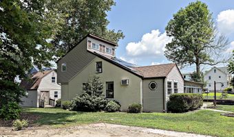 325 ALBANY Ave, Barrington, NJ 08007